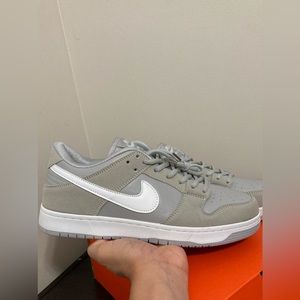 Nike SB dunk wolf grey
